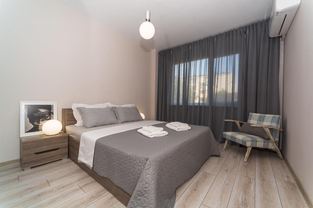 Ferienwohnung Fashionable 1Bd Flat In The Centre Of Plowdiw Exterior foto